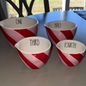 Rae Dunn Striped Measuring Cups